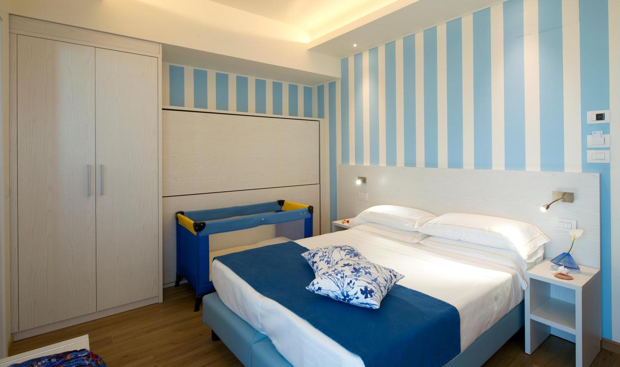 Una Hotels Imperial Beach Hotel Marotta Luaran gambar