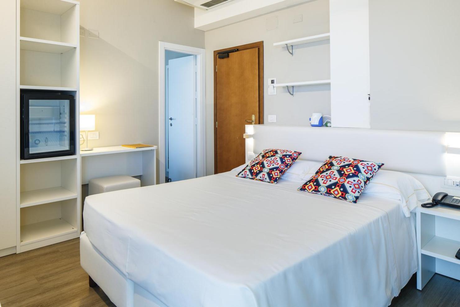 Una Hotels Imperial Beach Hotel Marotta Luaran gambar