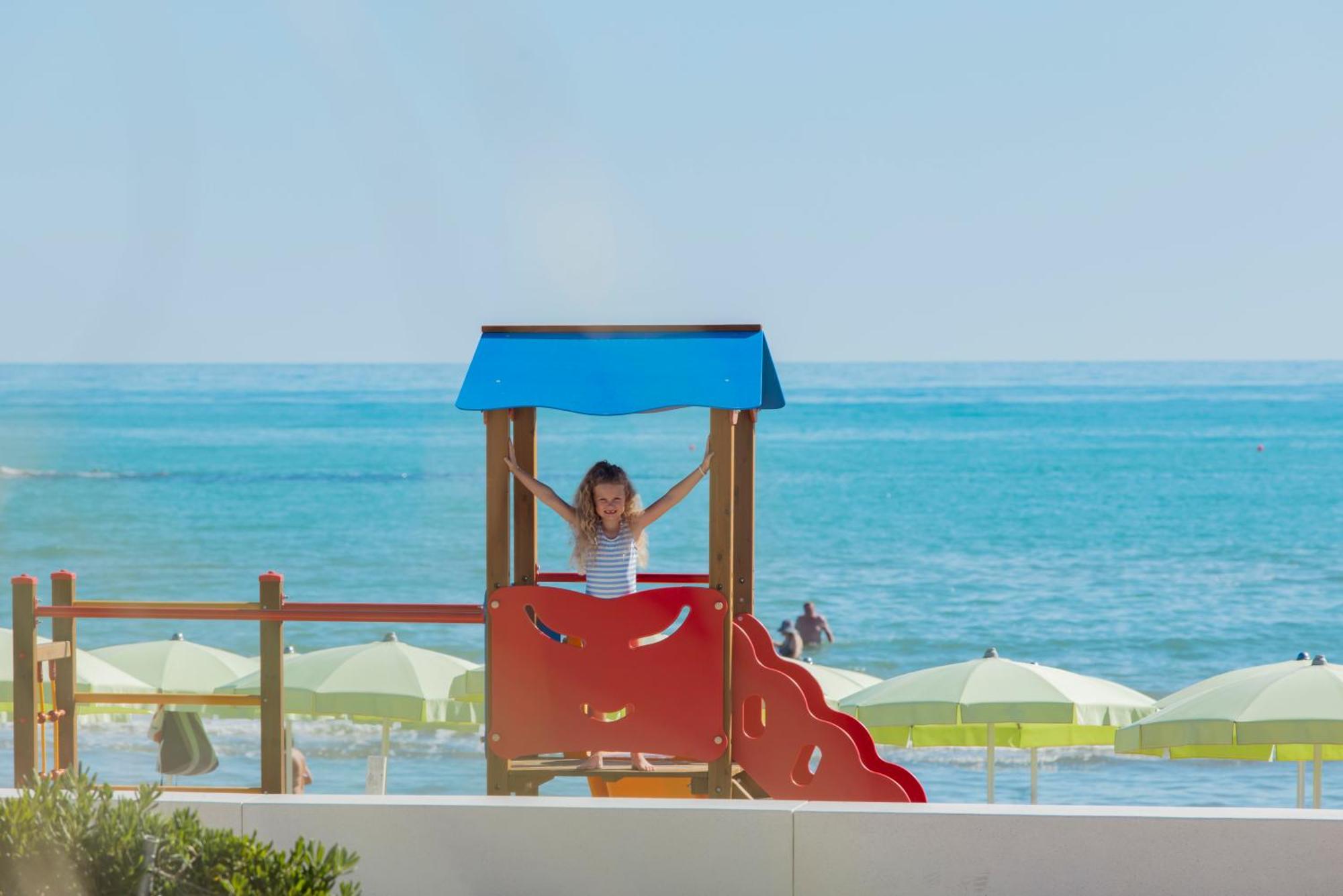 Una Hotels Imperial Beach Hotel Marotta Luaran gambar