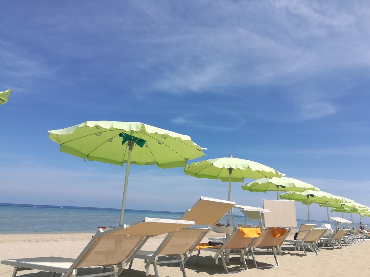 Una Hotels Imperial Beach Hotel Marotta Luaran gambar