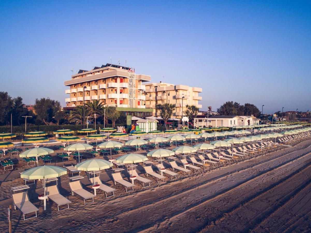 Una Hotels Imperial Beach Hotel Marotta Luaran gambar