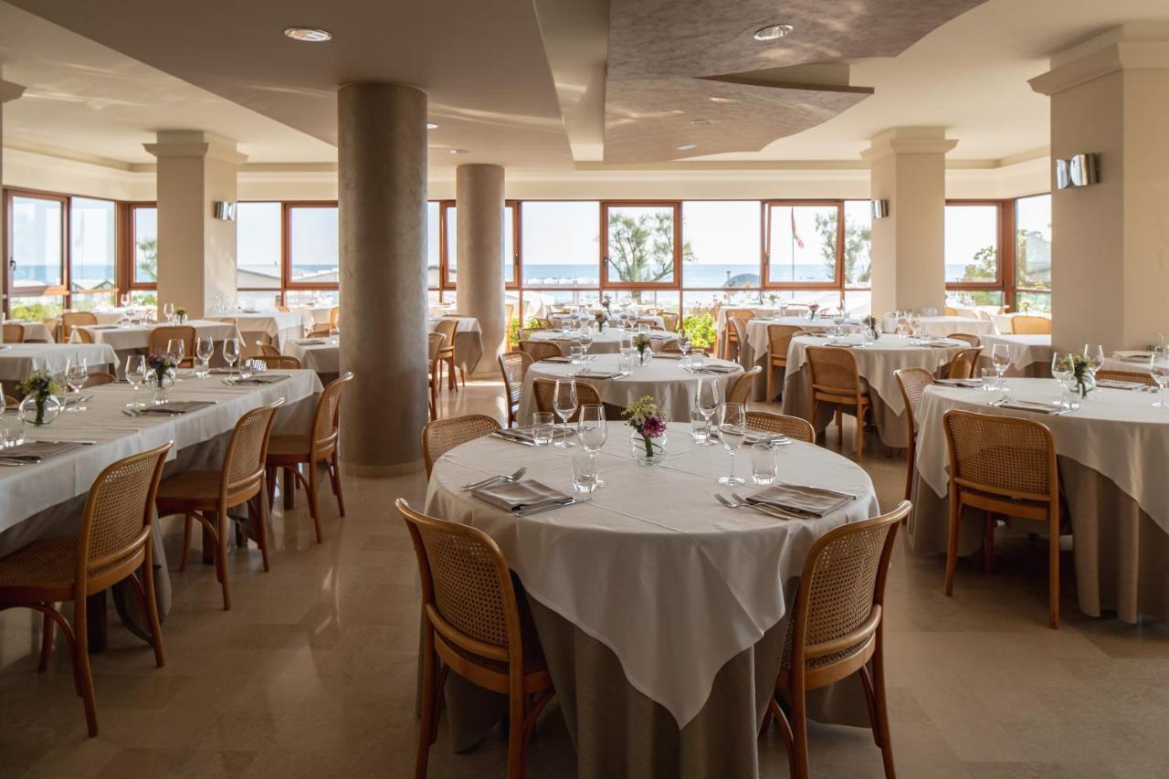 Una Hotels Imperial Beach Hotel Marotta Luaran gambar